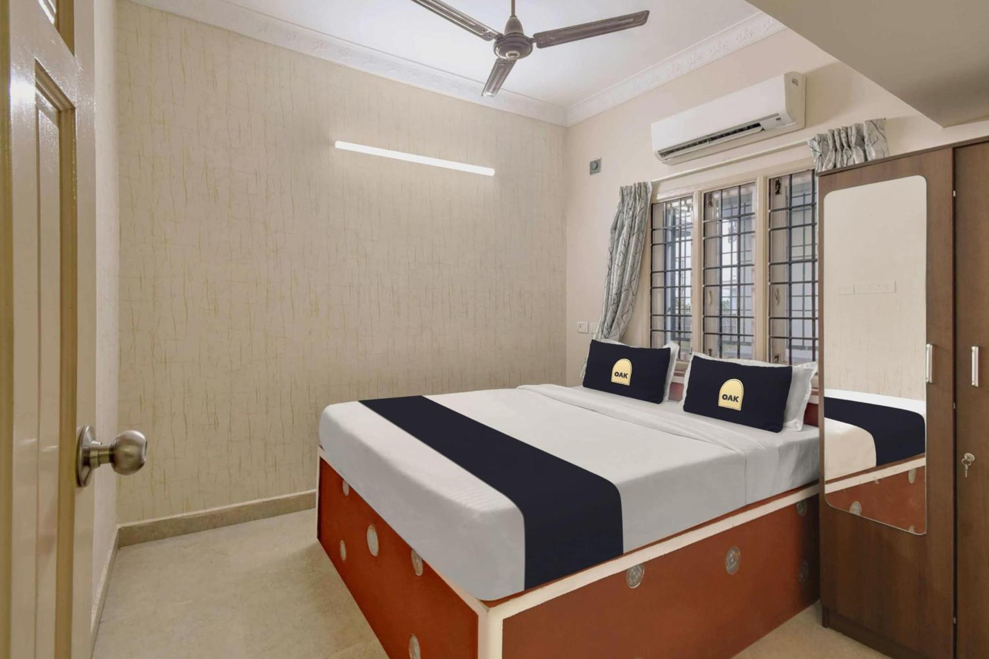 Collectipn O Pradee Queen Resort Chennai Bagian luar foto