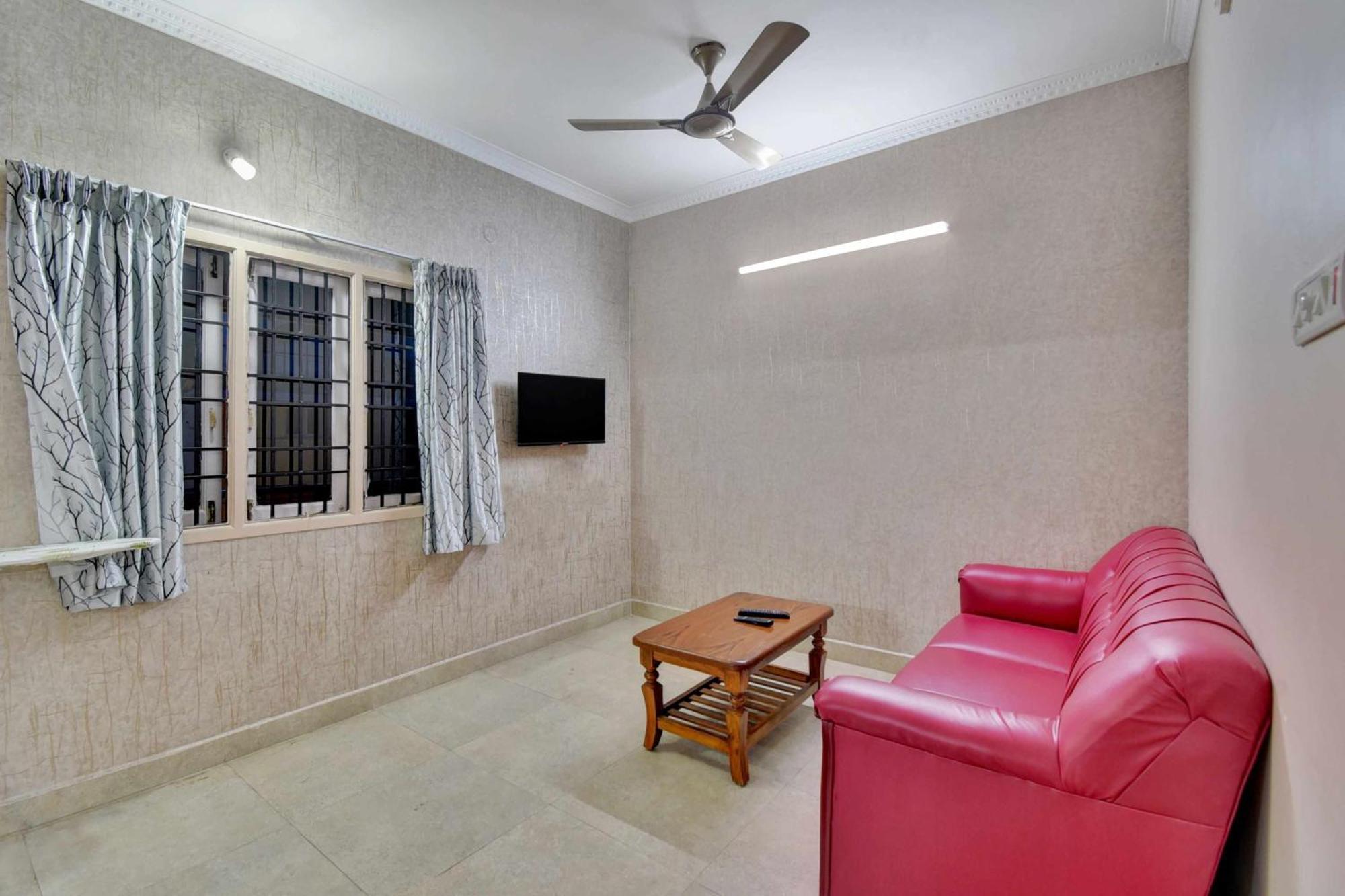 Collectipn O Pradee Queen Resort Chennai Bagian luar foto